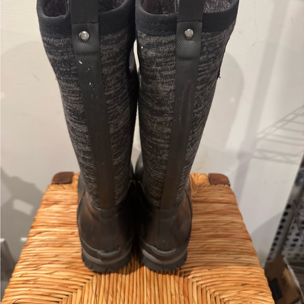 Women’s Bogs Black and Gray Tall Boots Size 6 - Picture 4 of 4